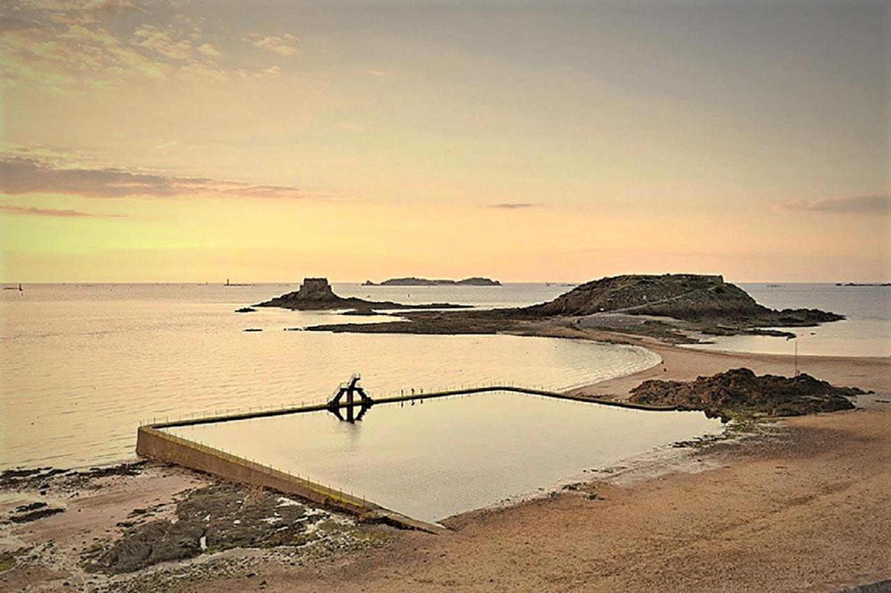 Apartmán Les Bois Flottes Saint-Malo Exteriér fotografie